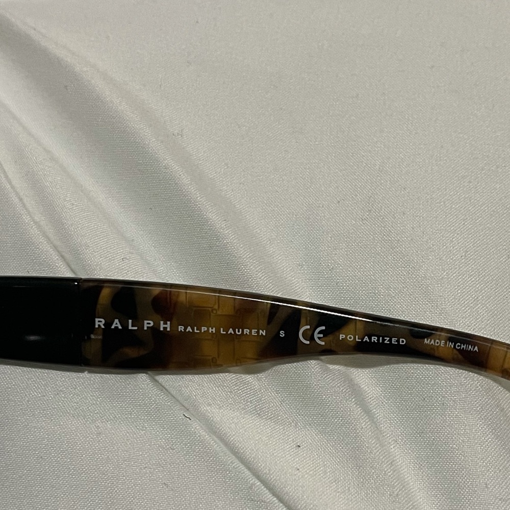 RALPH LAUREN SUNGLASSES - Picture 4 of 4